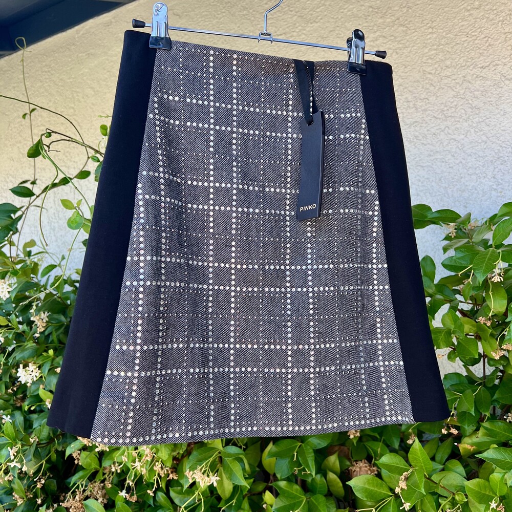 Pinko Embellished Mini Skirt Gray Black Viscose Rhinestone IT 38 US 2 Small NWT - Picture 2 of 6